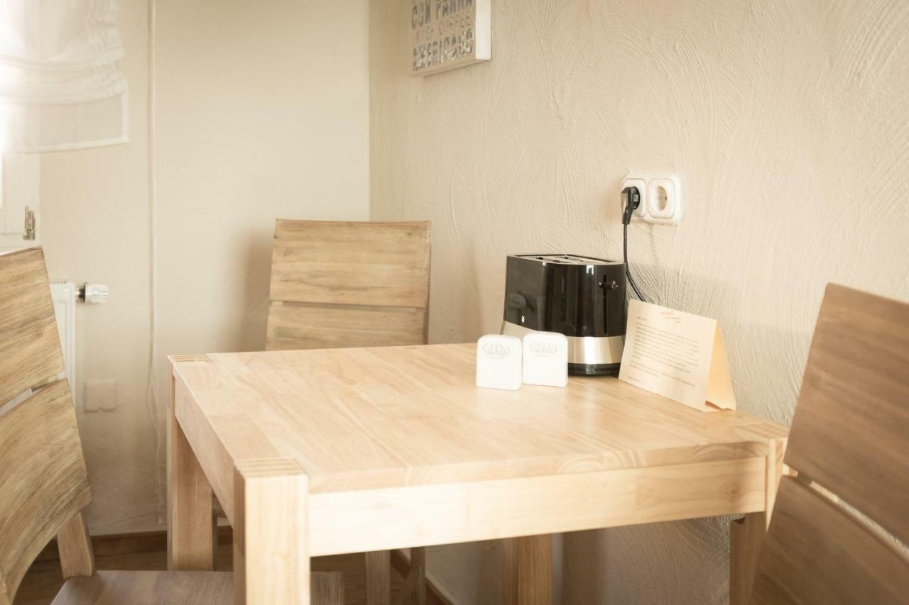 Moments Cafe & Apartmenthaus Thurnau Exteriör bild