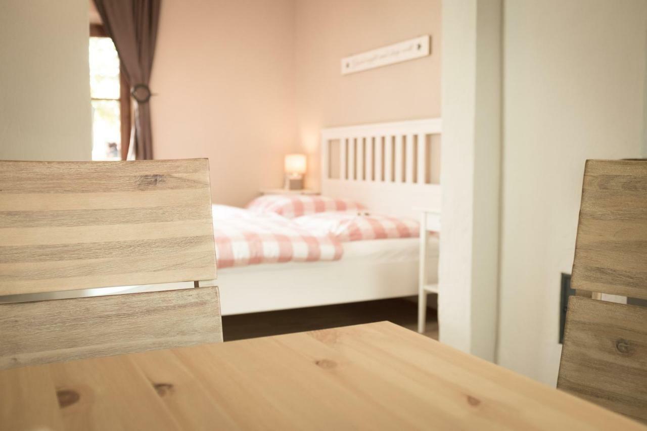 Moments Cafe & Apartmenthaus Thurnau Exteriör bild