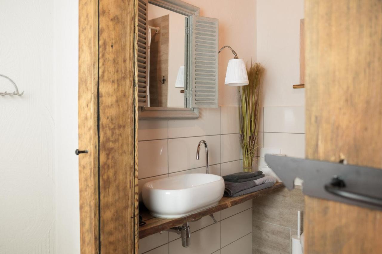 Moments Cafe & Apartmenthaus Thurnau Exteriör bild